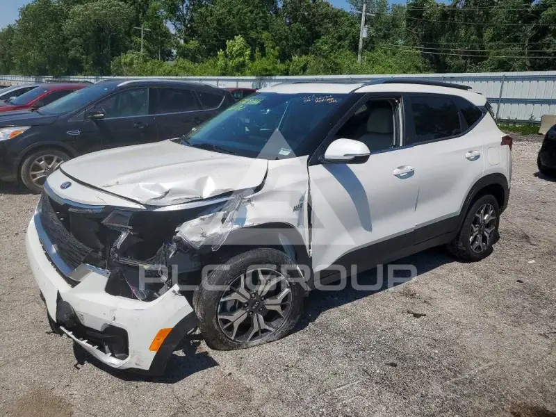 2021 KIA Seltos фото
