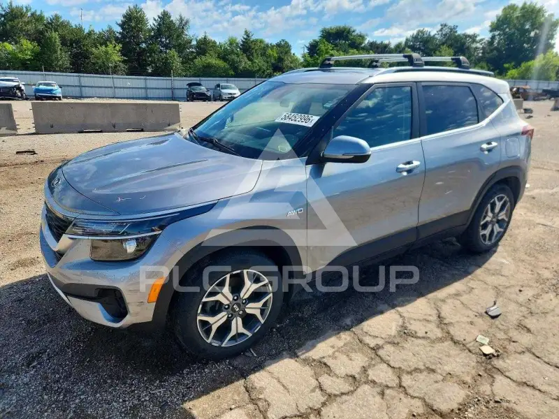 2021 KIA Seltos фото