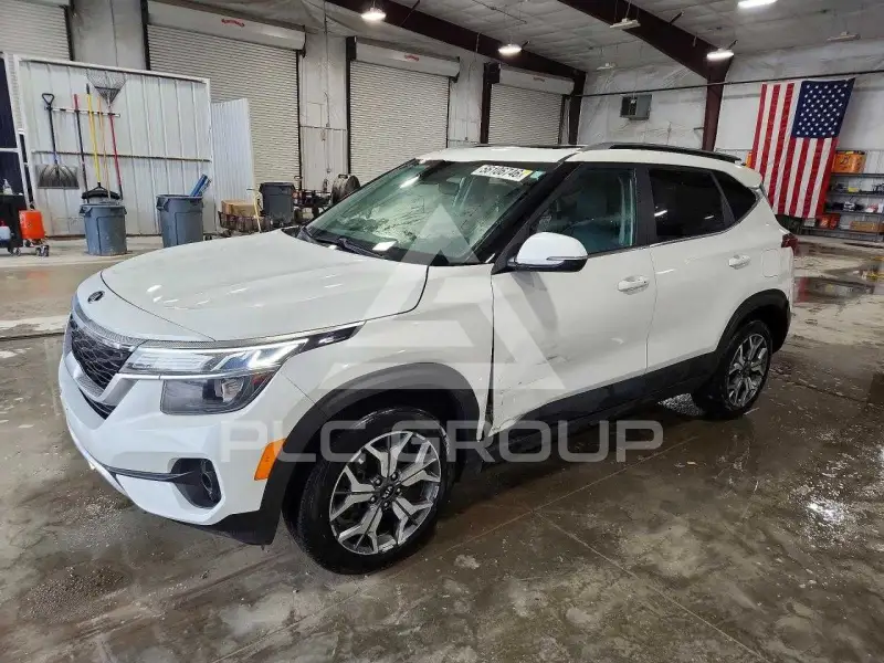 2021 KIA Seltos photo