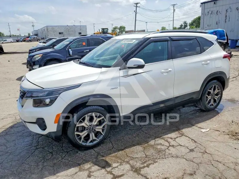 2021 KIA Seltos фото