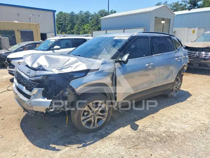 2021 KIA Seltos фото
