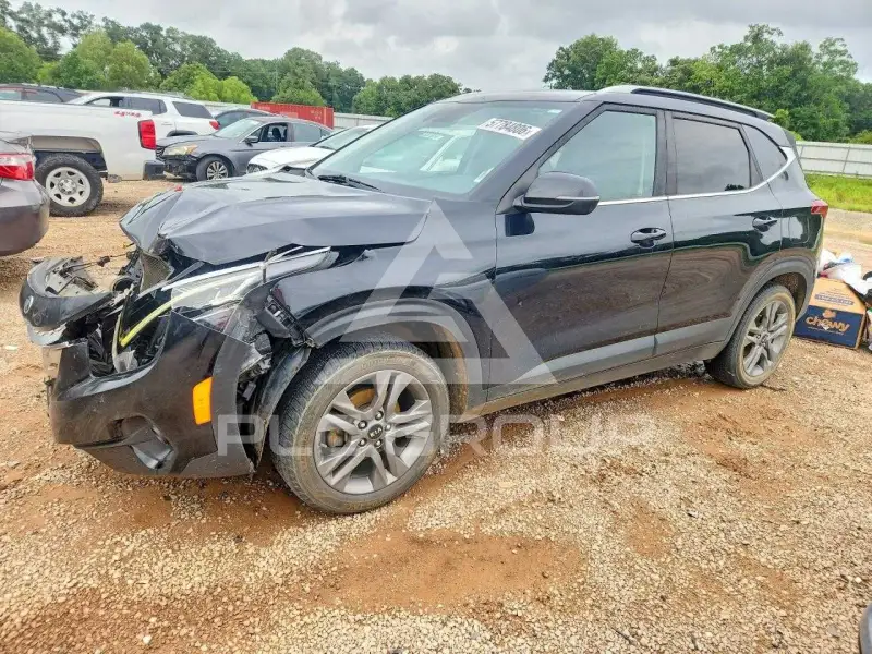 2021 KIA Seltos фото