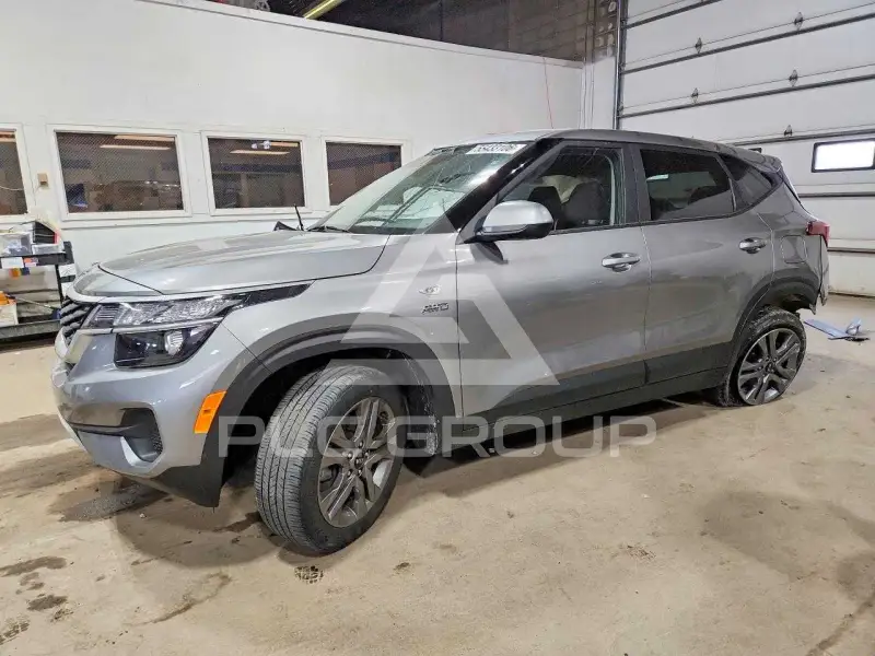 2021 KIA Seltos photo