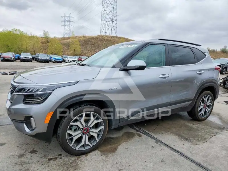 2021 KIA Seltos фото
