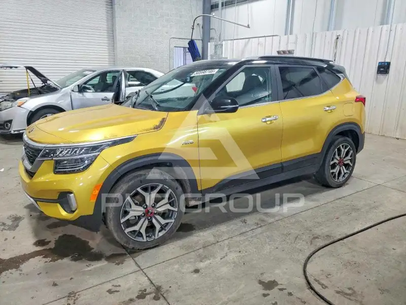 2021 KIA Seltos фото