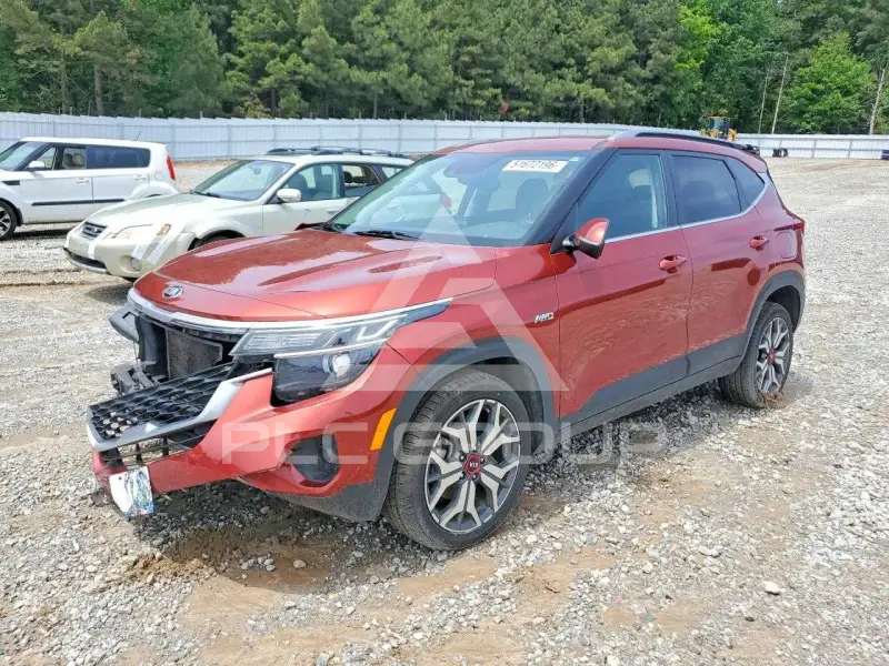 2021 KIA Seltos photo