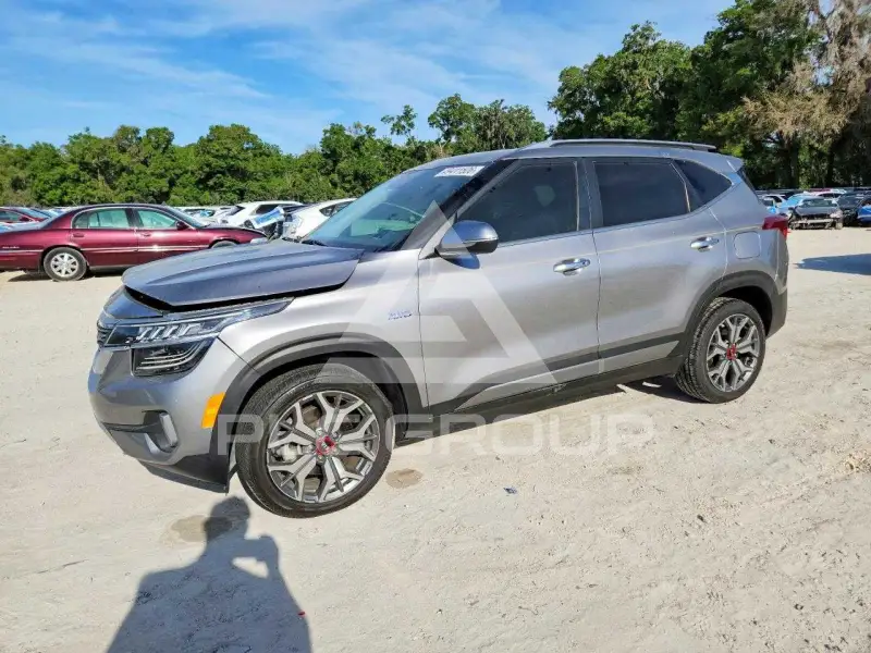 2021 KIA Seltos photo