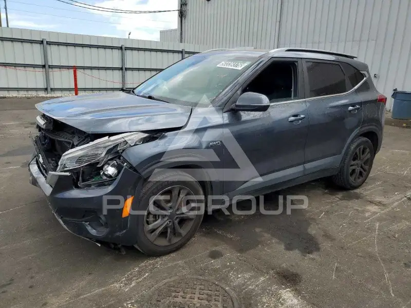 2021 KIA Seltos фото