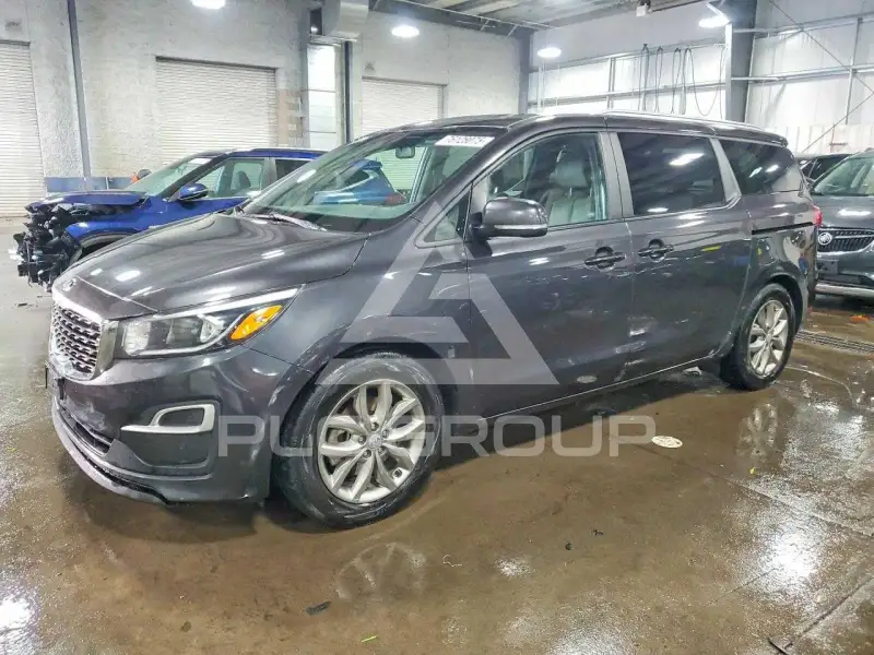 2021 KIA Sedona фото