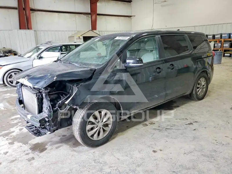 2021 KIA Sedona photo