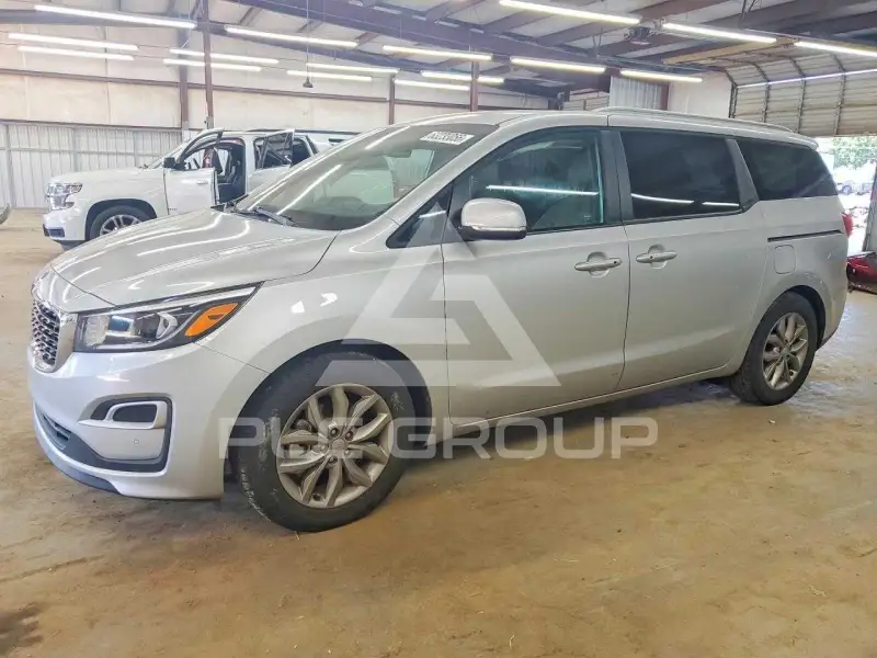 2021 KIA Sedona фото