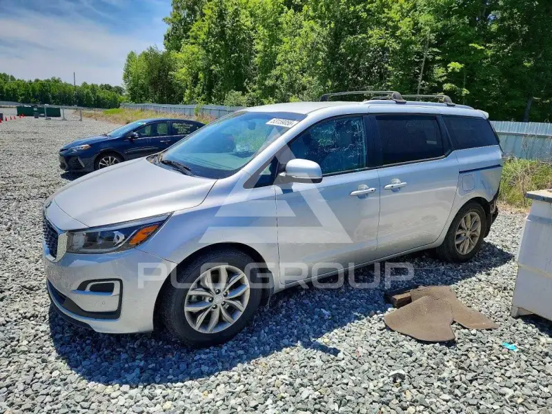 2021 KIA Sedona фото