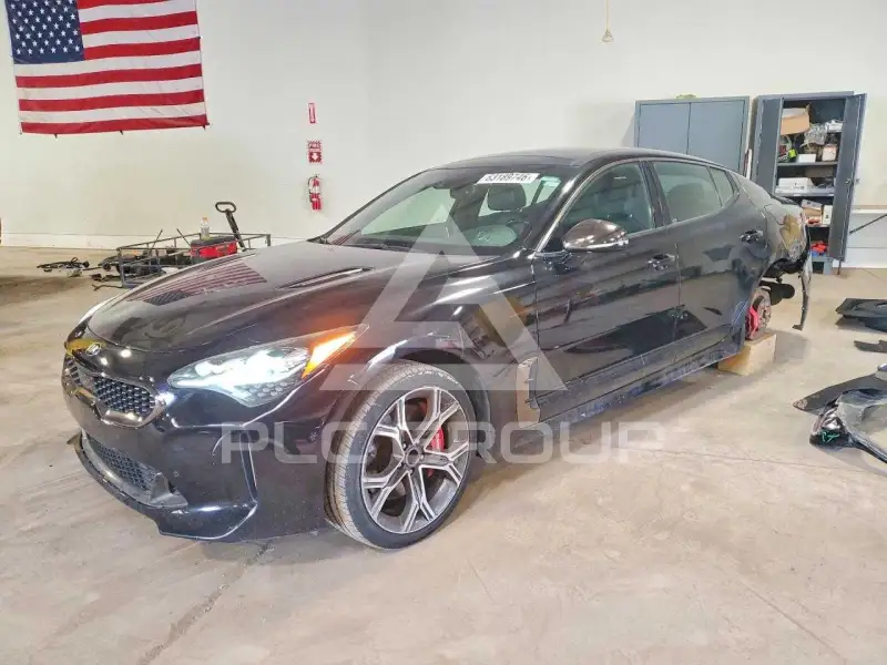 2021 KIA Stinger фото