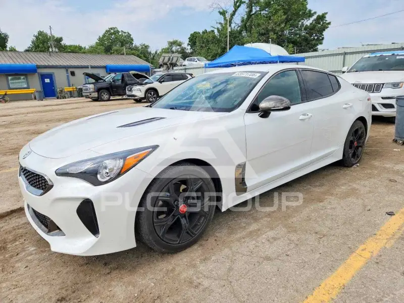 2021 KIA Stinger фото