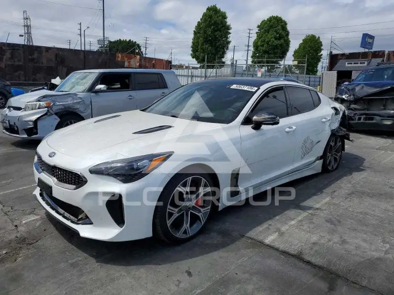 2021 KIA Stinger фото