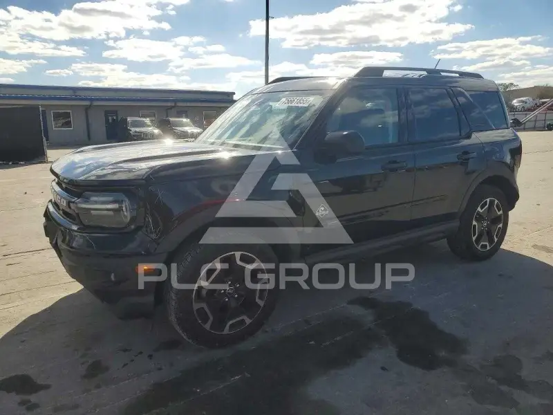 2021 Ford BRONCO photo