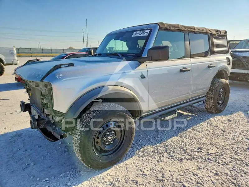 2021 Ford BRONCO фото
