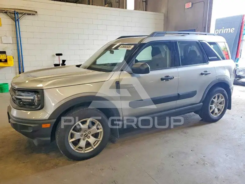 2021 Ford BRONCO photo