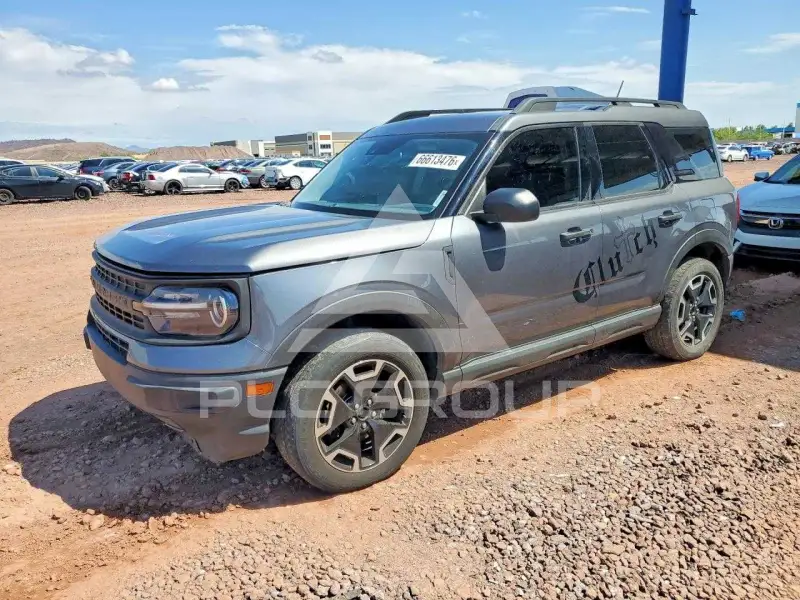 2021 Ford BRONCO photo