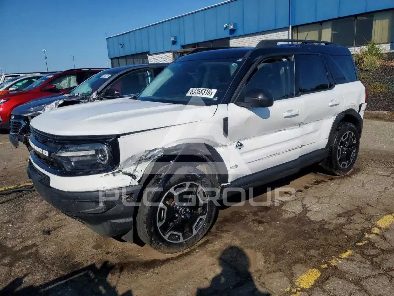 2021 Ford BRONCO фото