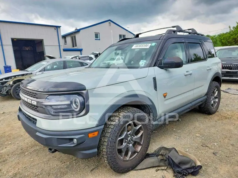 2021 Ford BRONCO фото