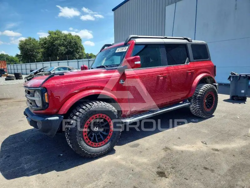 2021 Ford BRONCO photo