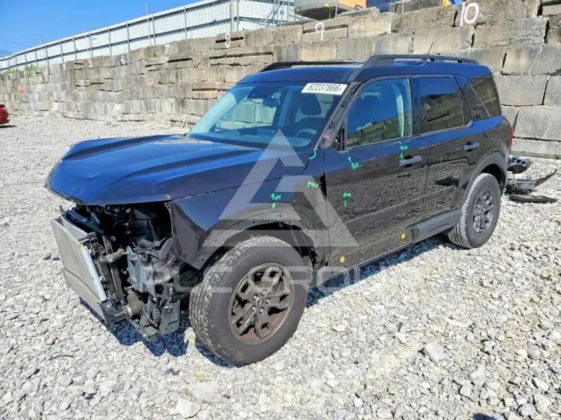 2021 Ford BRONCO photo