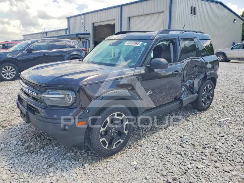 2021 Ford BRONCO photo