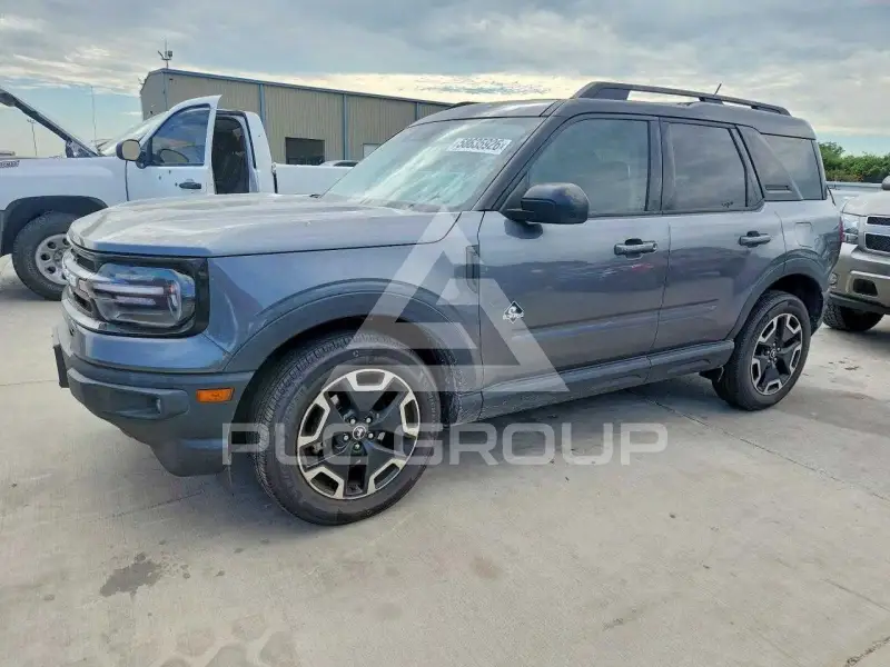 2021 Ford BRONCO photo
