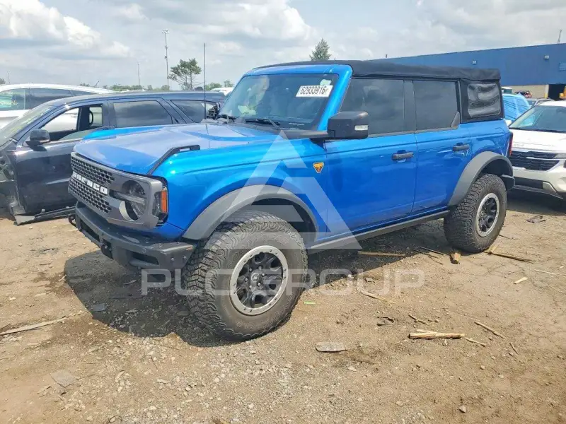 2021 Ford BRONCO фото