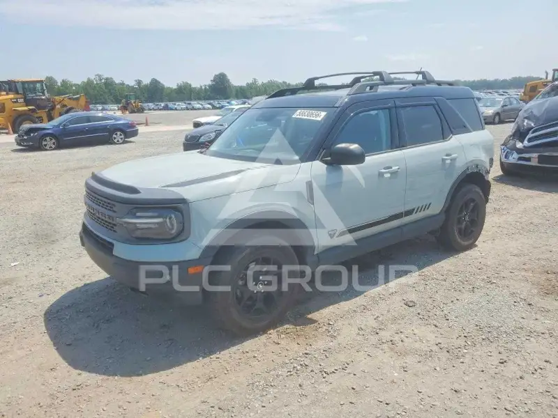 2021 Ford BRONCO photo