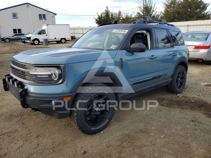 2021 Ford BRONCO photo