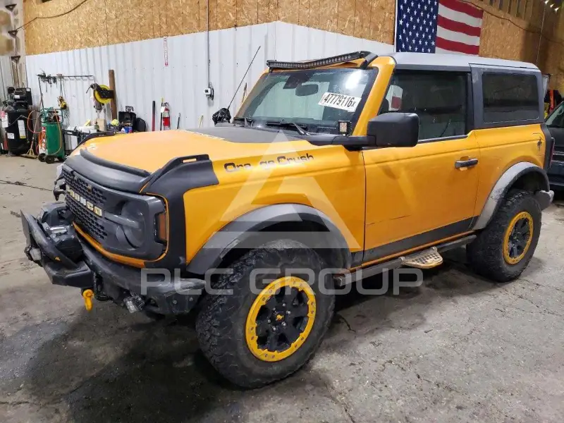 2021 Ford BRONCO photo