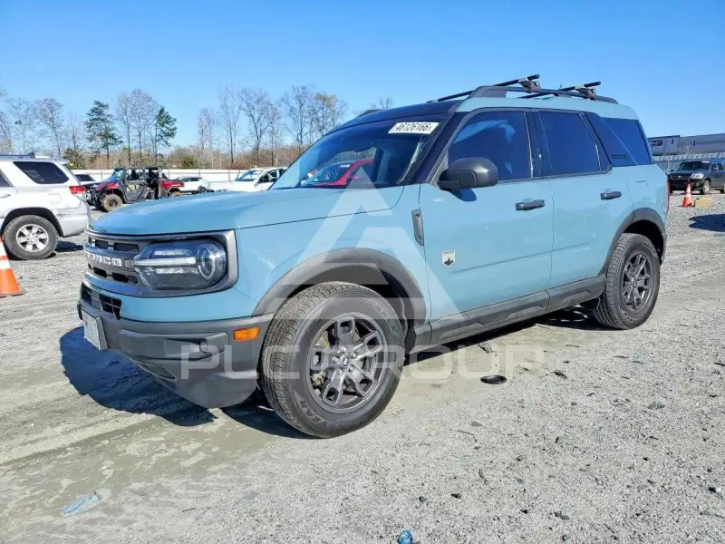 2021 Ford BRONCO photo
