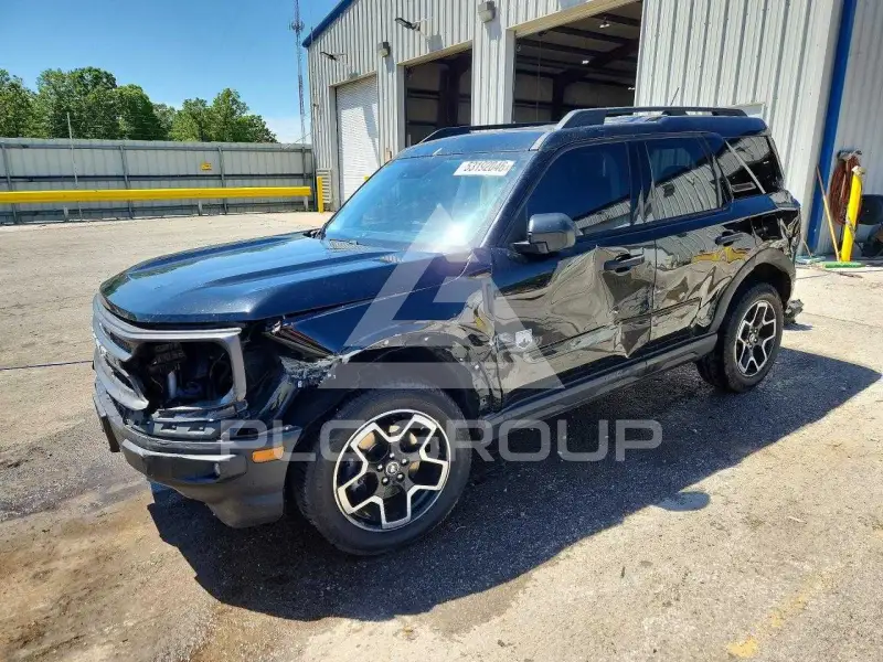 2021 Ford BRONCO photo