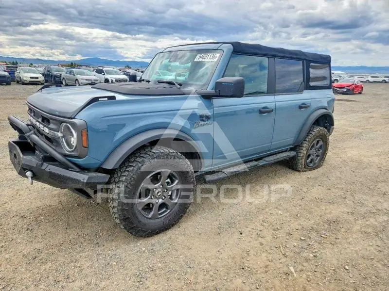 2021 Ford BRONCO photo