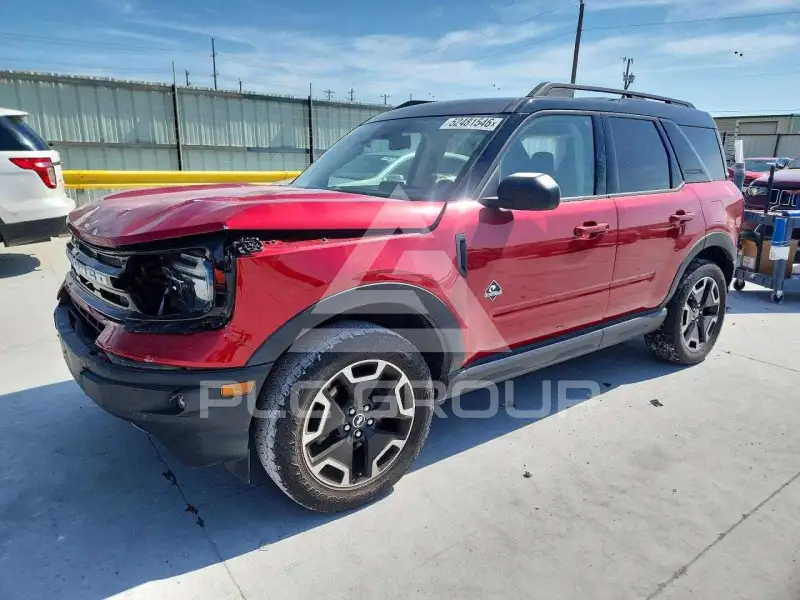 2021 Ford BRONCO photo