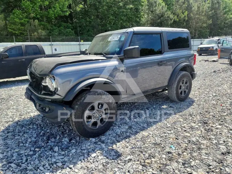 2021 Ford BRONCO photo