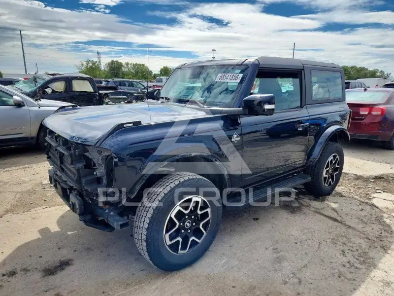 2021 Ford BRONCO photo