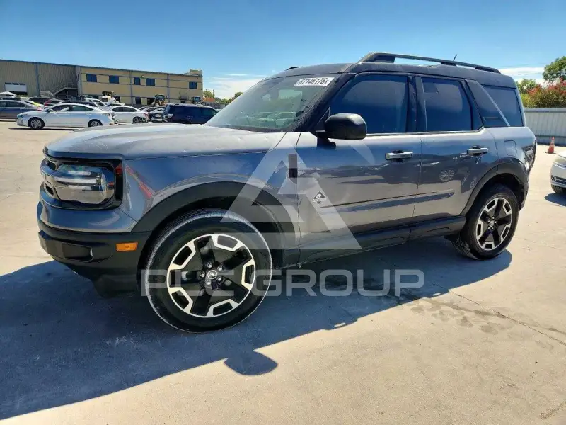2021 Ford BRONCO photo