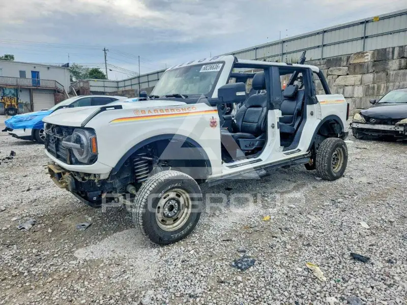 2021 Ford BRONCO фото