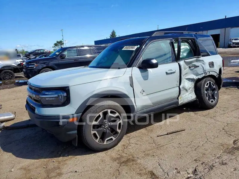 2021 Ford BRONCO фото