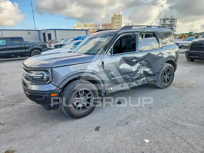 2021 Ford BRONCO photo