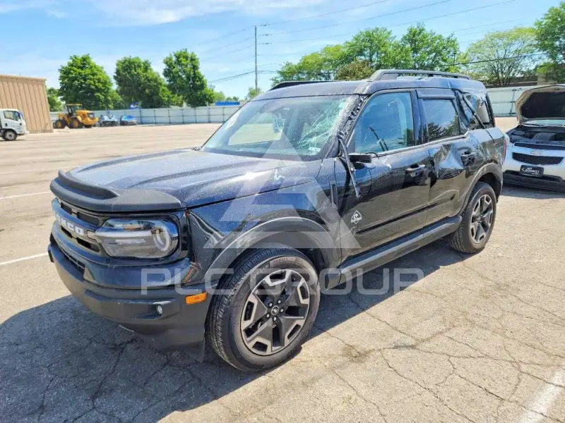 2021 Ford BRONCO фото