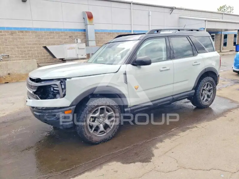 2021 Ford BRONCO фото