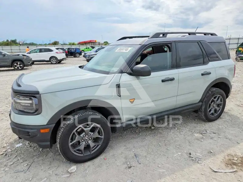 2021 Ford BRONCO фото