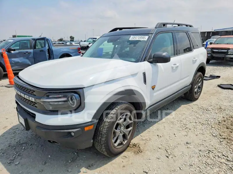 2021 Ford BRONCO фото
