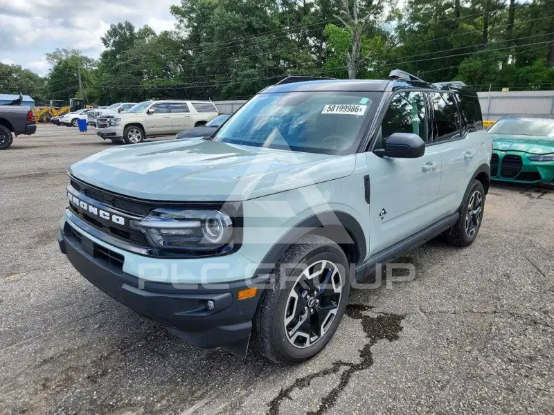 2021 Ford BRONCO photo
