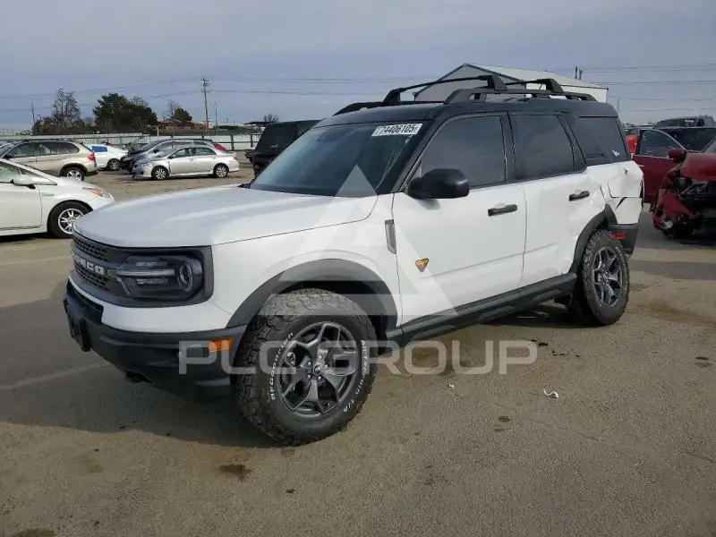 2021 Ford BRONCO фото
