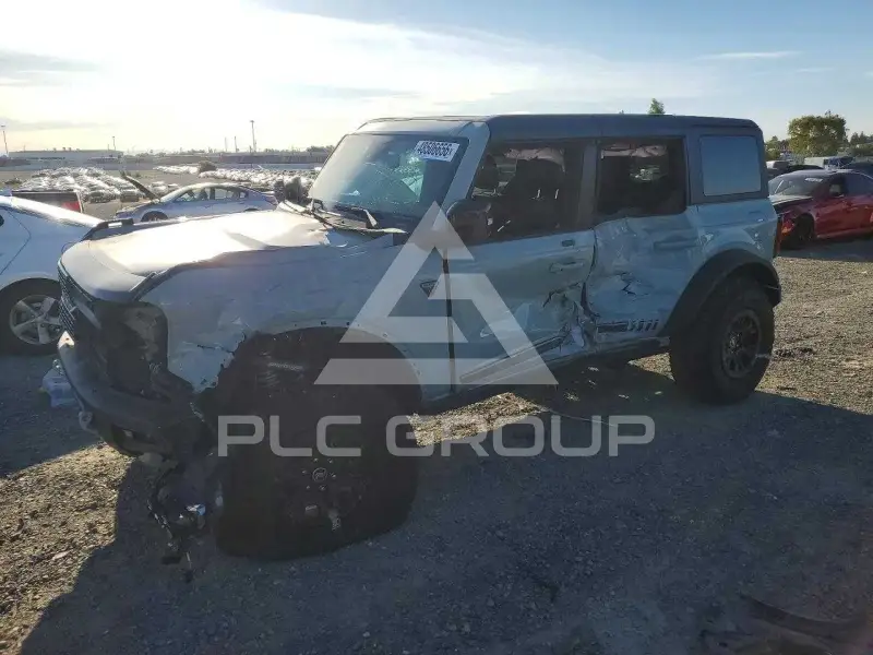 2021 Ford BRONCO фото
